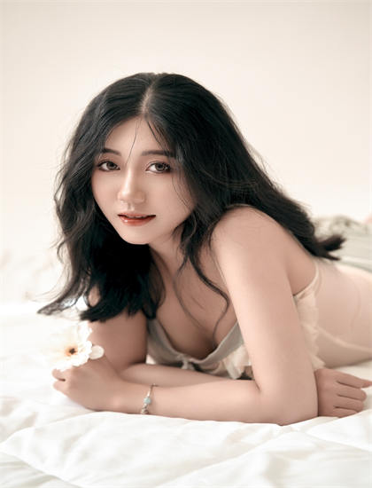 一個人在線觀看免費中文www_99久久國產宗和精品1上映